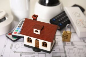 Cum instalezi un sistem de alarma pentru apartament.