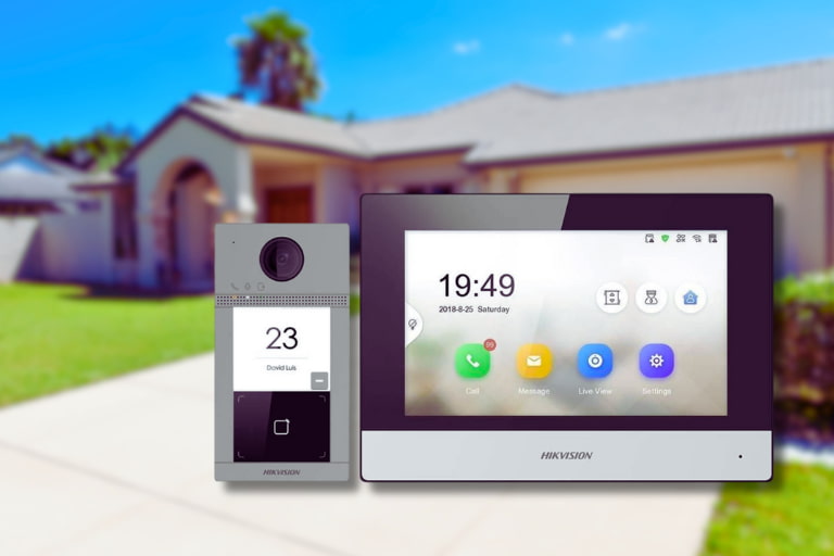 Set videointerfon wireless pentru locuinta.