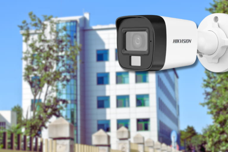 Conectare camere analogice la DVR.